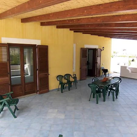 Villetta Da 4 A 5 Posti Letto Vicina Al Mare Apartmán *